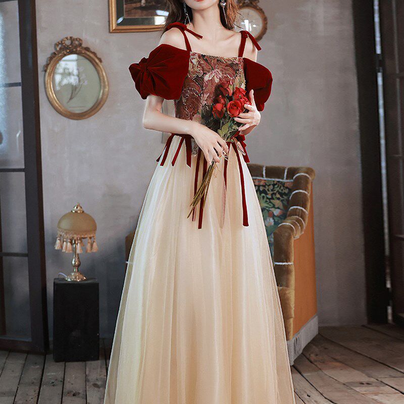 晚礼服女高级感艺考小众轻婚纱敬酒服主持人女士礼服订婚连衣裙夏图片