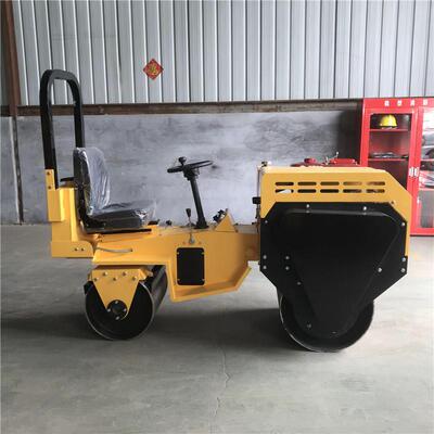 厂家直销850座驾压路机小震动双钢轮柴油沟壑压土机重型