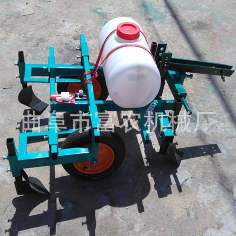 药材覆膜机地膜覆盖机  覆膜喷药一体型号加工定做