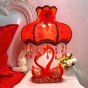 结婚用的台灯婚房床头灯红v新娘陪嫁灯长明长命灯一对轻奢卧室摆