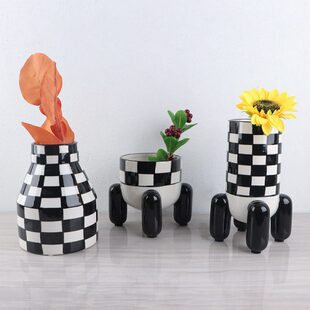 饰品摆件花器 黑白格子轻奢样板间陶瓷花瓶软装 现代北欧式 英伦风格
