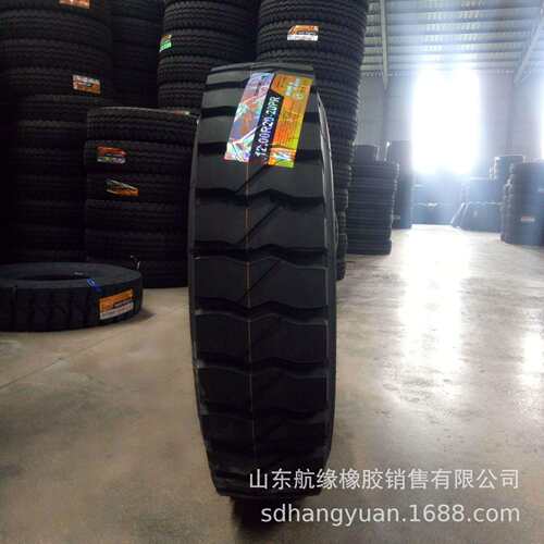 防爆钢丝轮胎朝阳路豹轮胎 1100R20CR988 加厚加强 厂家现货直供