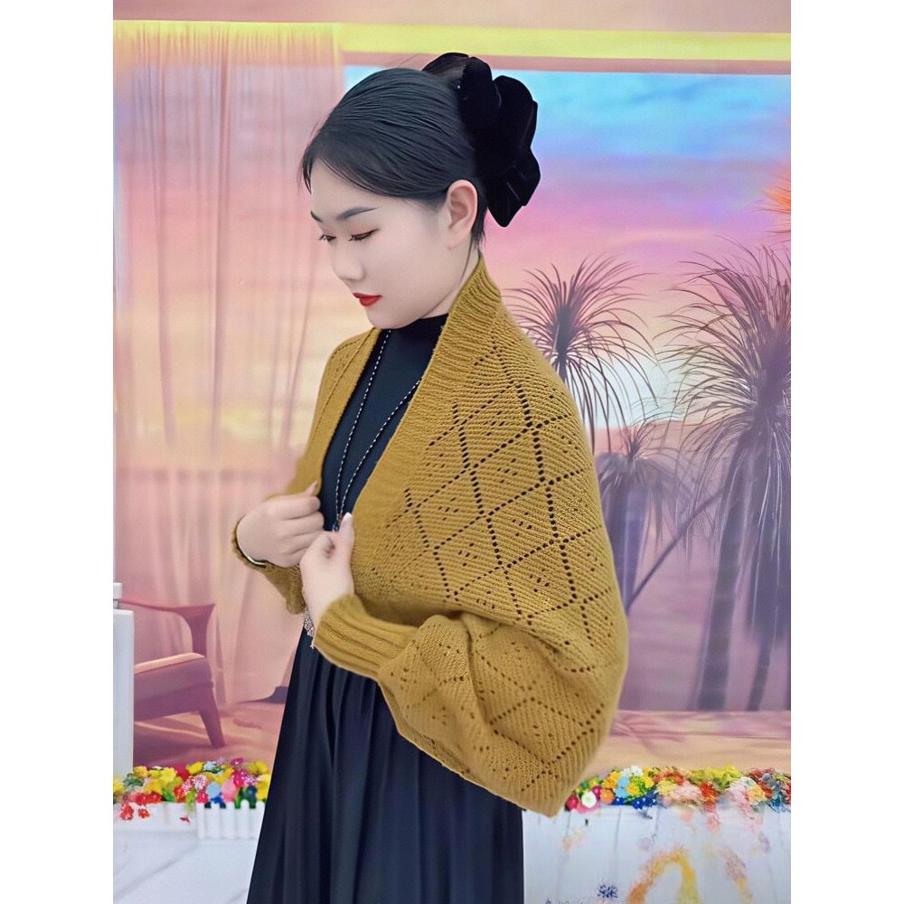 女士外搭针织披肩秋冬新款针织密织方格披肩保暖百搭时尚气质开衫