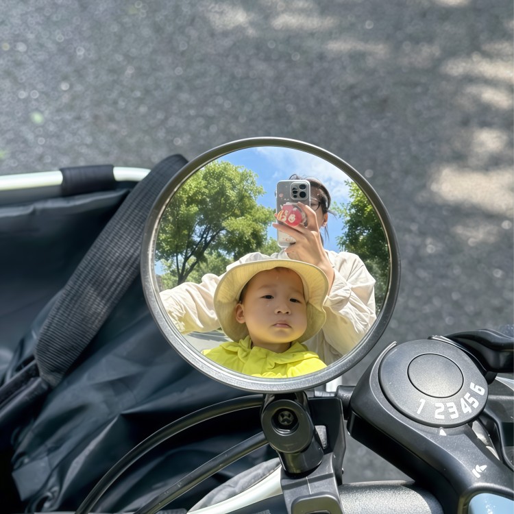 电动自行车带娃神器!电动脚踏车宝宝观察镜儿童座椅高清监护反光