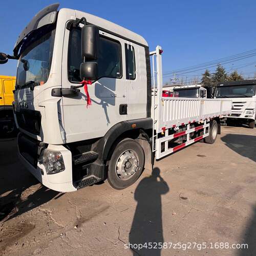 4米豪轻卡排运 输车沃 库存栏板运输车冷藏集装8916箱运输车