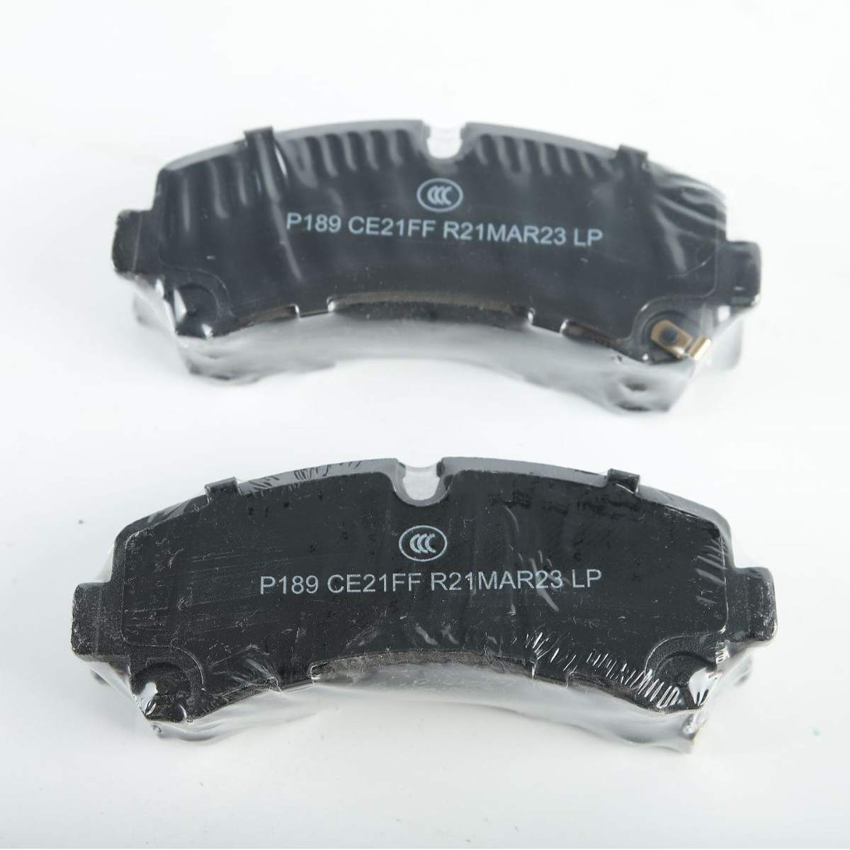 进口汽车前刹车片适配 东风风行菱智M5 菱智V3 猎豹CT7 Q6