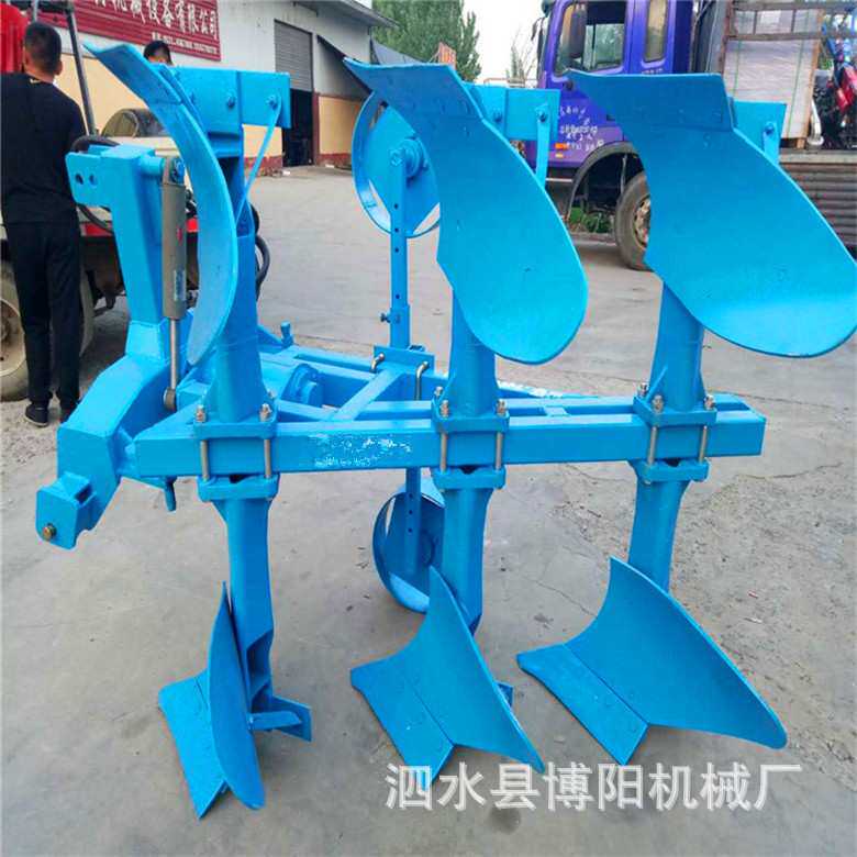 大型条幅翻地牵引式330翻转犁自动翻地效果好型号齐全栅条犁价格