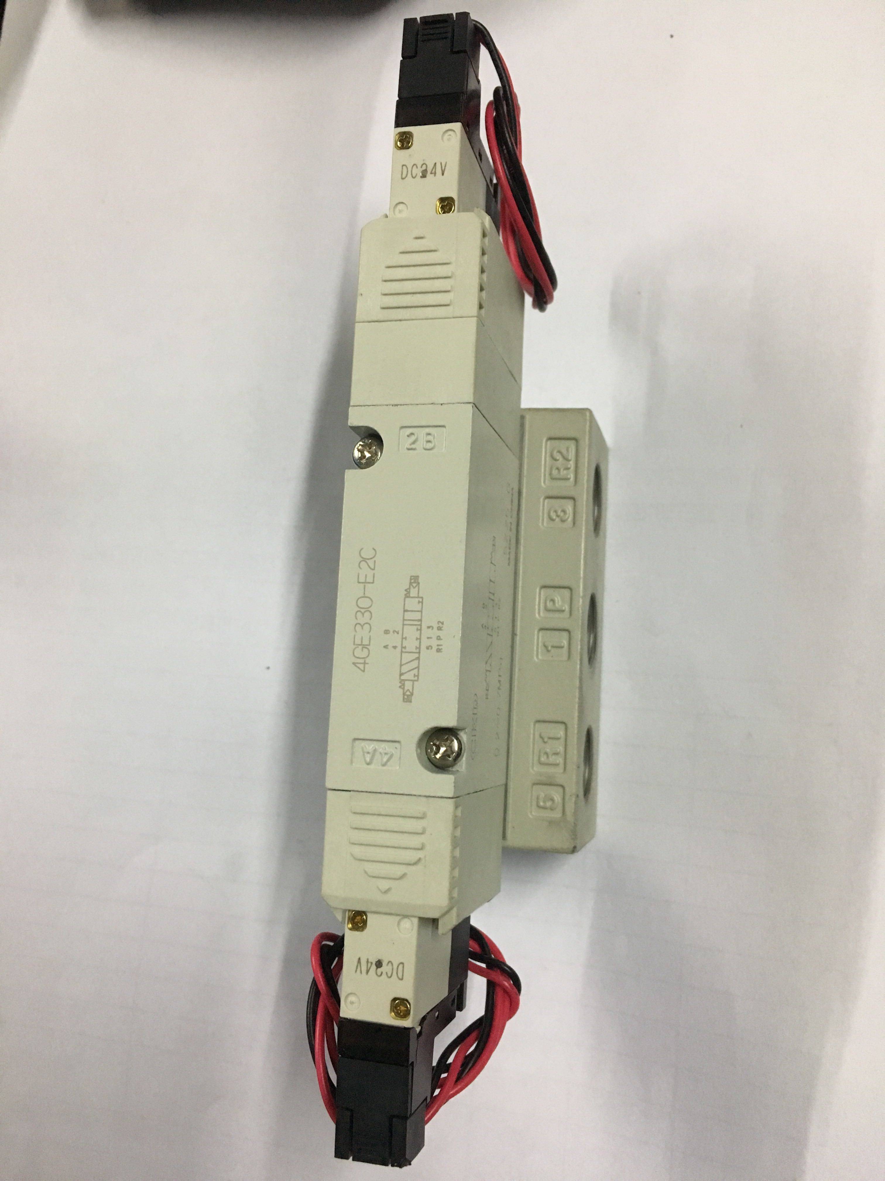 CKD电磁阀4GB/4GE339/330-08-E2C-3全新真品DC24VAC110秒发货