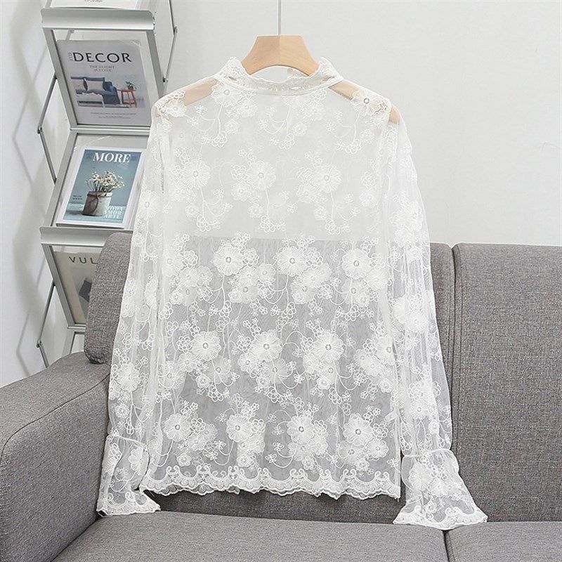 高领蕾丝打底衫女秋季新款刺绣镂空立领内搭小衫木耳领网纱上衣