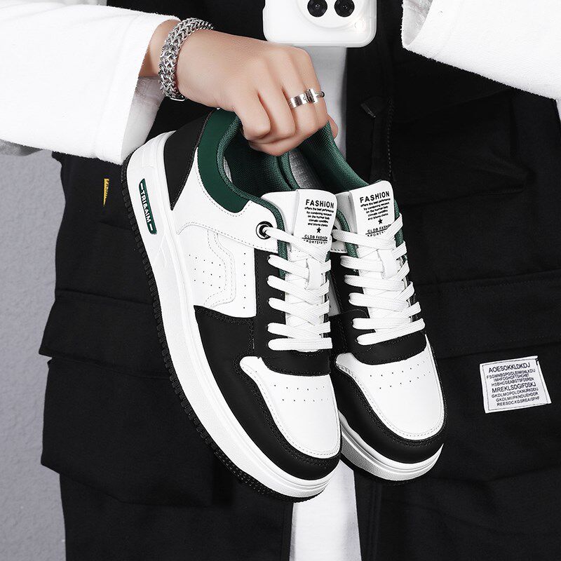 大码男鞋2024新款45运动潮流46百搭休闲鞋春季47男士板鞋加大加肥