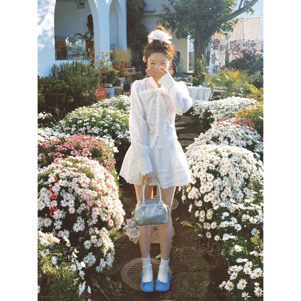 2025年新款法式优雅气质蝴蝶结飘带白色蕾丝长袖衬衫半身裙套装女