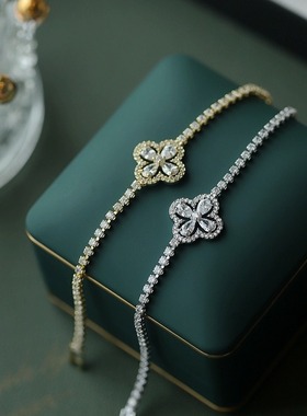 韩版精美镂空花朵微镶锆石手链小众设计感气质精致手串四叶花手饰