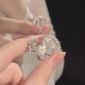 繁花似锦山茶花闺蜜对戒小众设计感轻奢简约气质开口闺蜜学生情侣