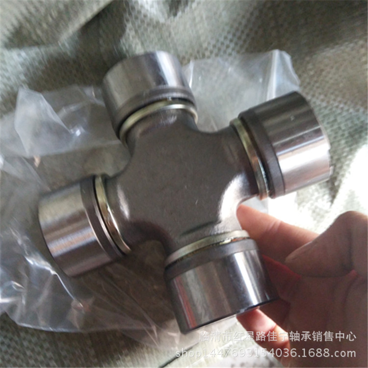 现货销售襄阳万向节十字轴总成47.6x135