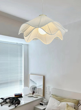 法式吊灯客厅灯主灯卧室灯高级感北欧奶油风简约温U馨浪漫主卧灯