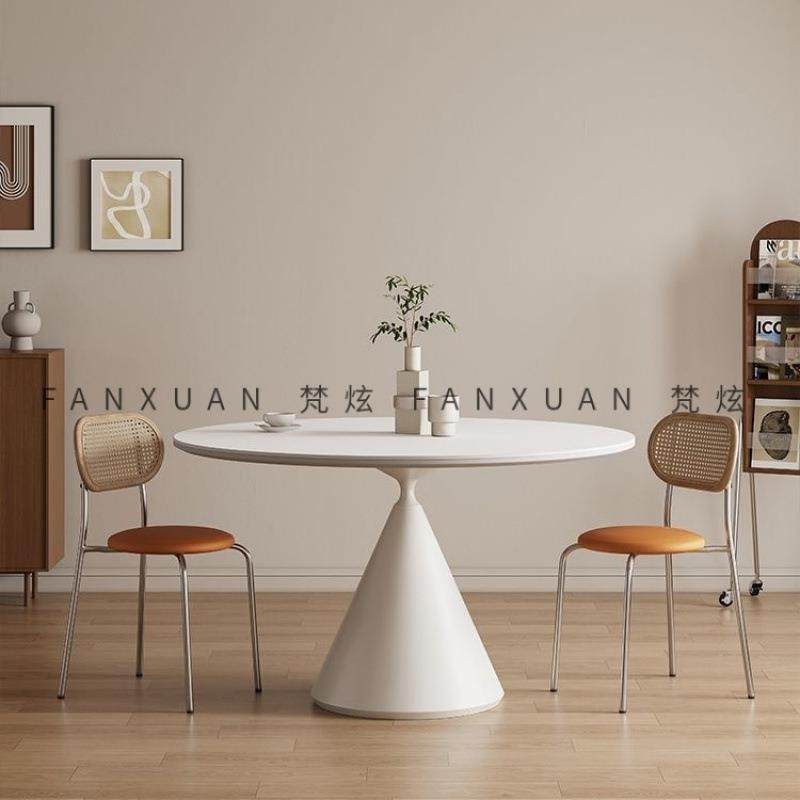 法式圆餐桌家用意式小户型奶油风纯白岩板餐桌椅组合现代简约圆桌