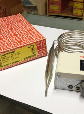 全新 danfoss丹佛斯温度控制器开关 KP75 060L1126 KP81 060L1125