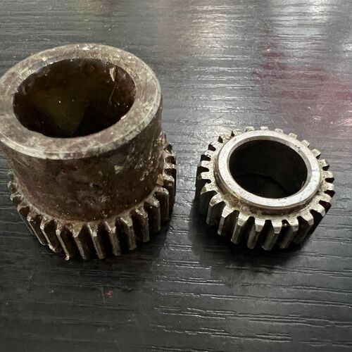 大连车床CD6140A/CDE6150溜板箱大刻度圈内齿轮26705/7齿数Z32/25