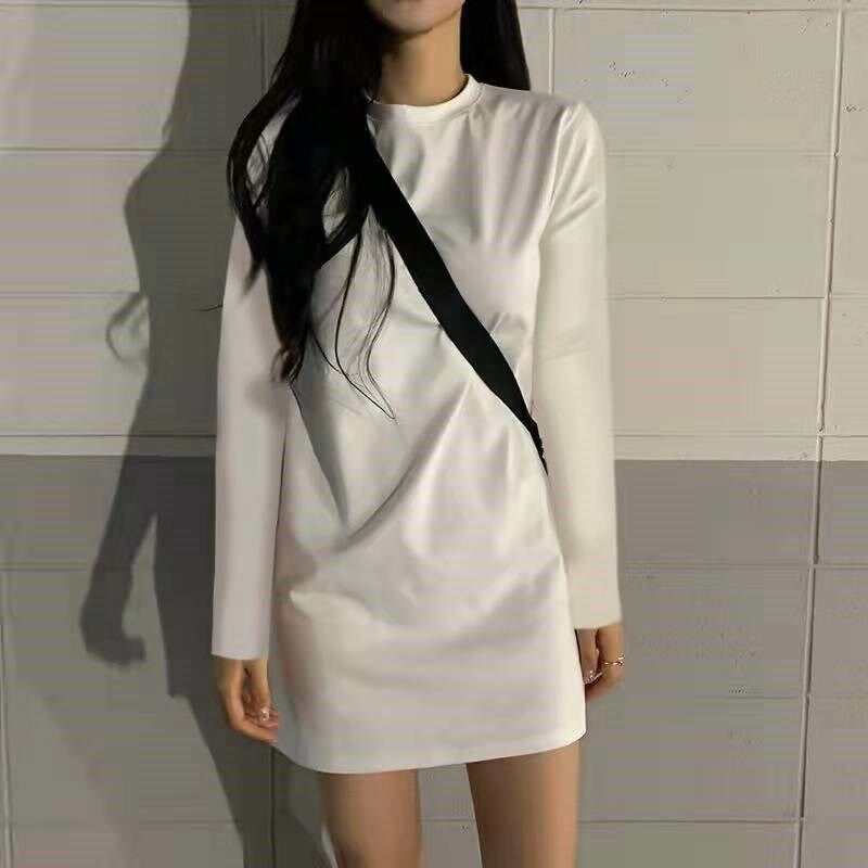 下衣消失白色长袖t恤裙女2025春装新款宽松韩版大码中长款打底衫