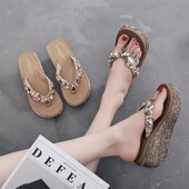 人字拖女夏d季 度假沙滩拖 百搭高跟厚底防滑水钻凉鞋 新款 外穿时尚