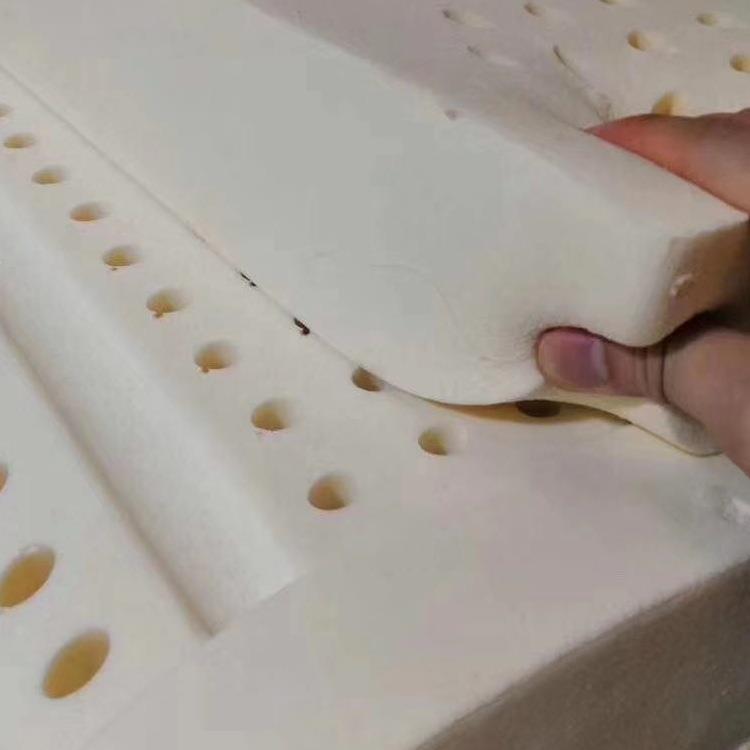 学生天然乳胶床进口榻榻米双人床褥1.8m橡胶席梦思2.2M泰国软纯棉