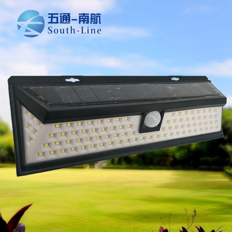 90led新款太阳能路灯户外庭院墙壁灯人体感应灯三功能