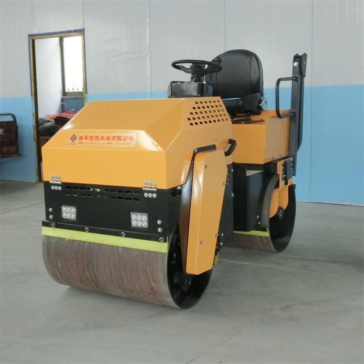 手扶式600单钢轮小型压路机3吨6吨碾压草坪沟槽回填土压实机厂