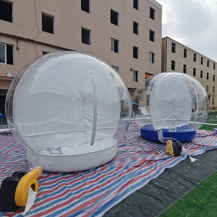 充气圣诞水晶球雪花球透明圣诞屋树装饰雪球泡泡屋塑料球气模定