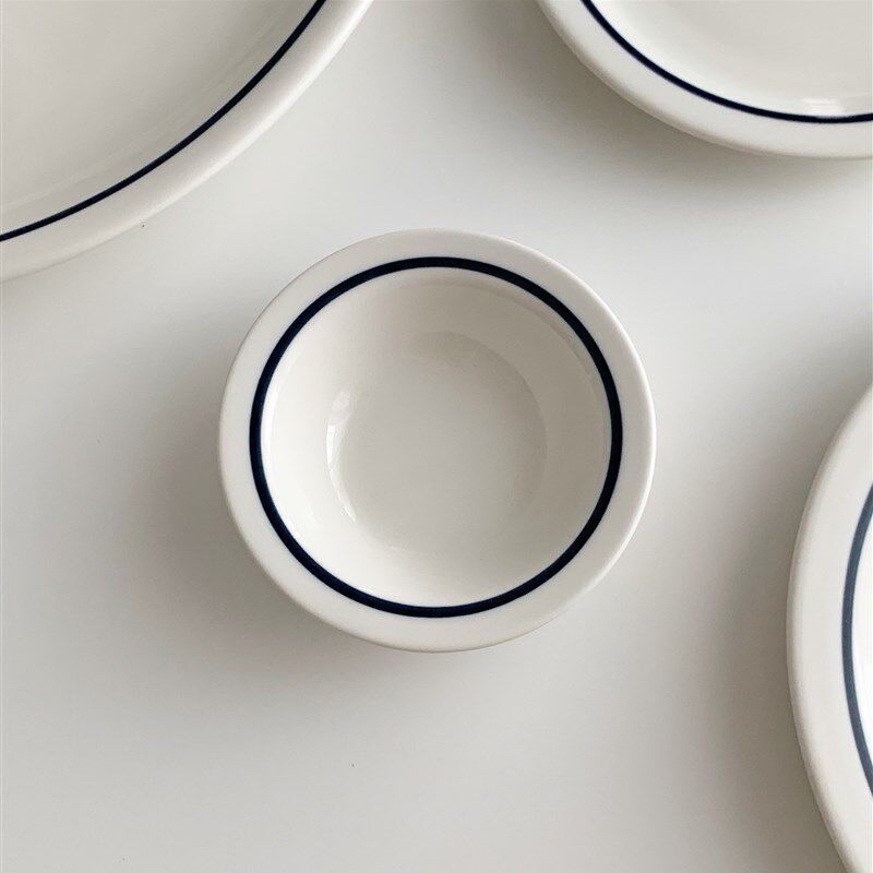 On the table - 深蓝线条釉下彩陶瓷小碗 酱料碗小菜碗 4.6英寸