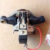 JFT243 西北王汽车发电机电子调节器 解放拉煤王 28V 1500W