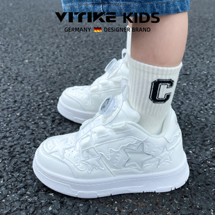 儿童运动鞋2024春秋季新款晋江女童鞋皮面防水小白鞋纽扣男童板鞋