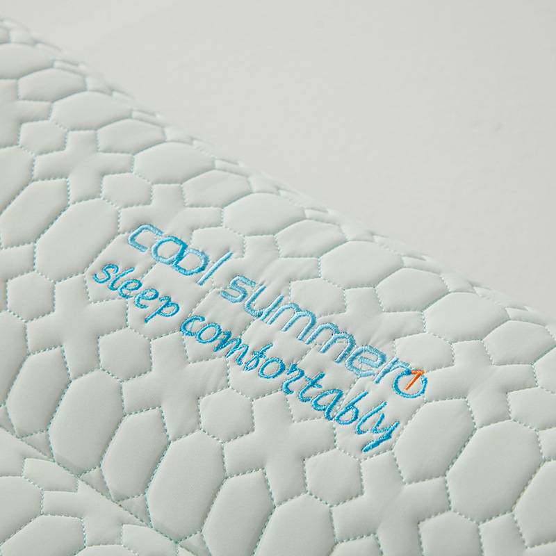 小冰皮凉感乳胶枕枕头枕芯夏季冰丝枕头可水洗冰爽面料家用成人款