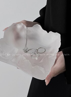 趣皿 冰川瀚海烟灰缸厚实家用客厅轻奢高档玻璃装饰器皿磨砂摆件