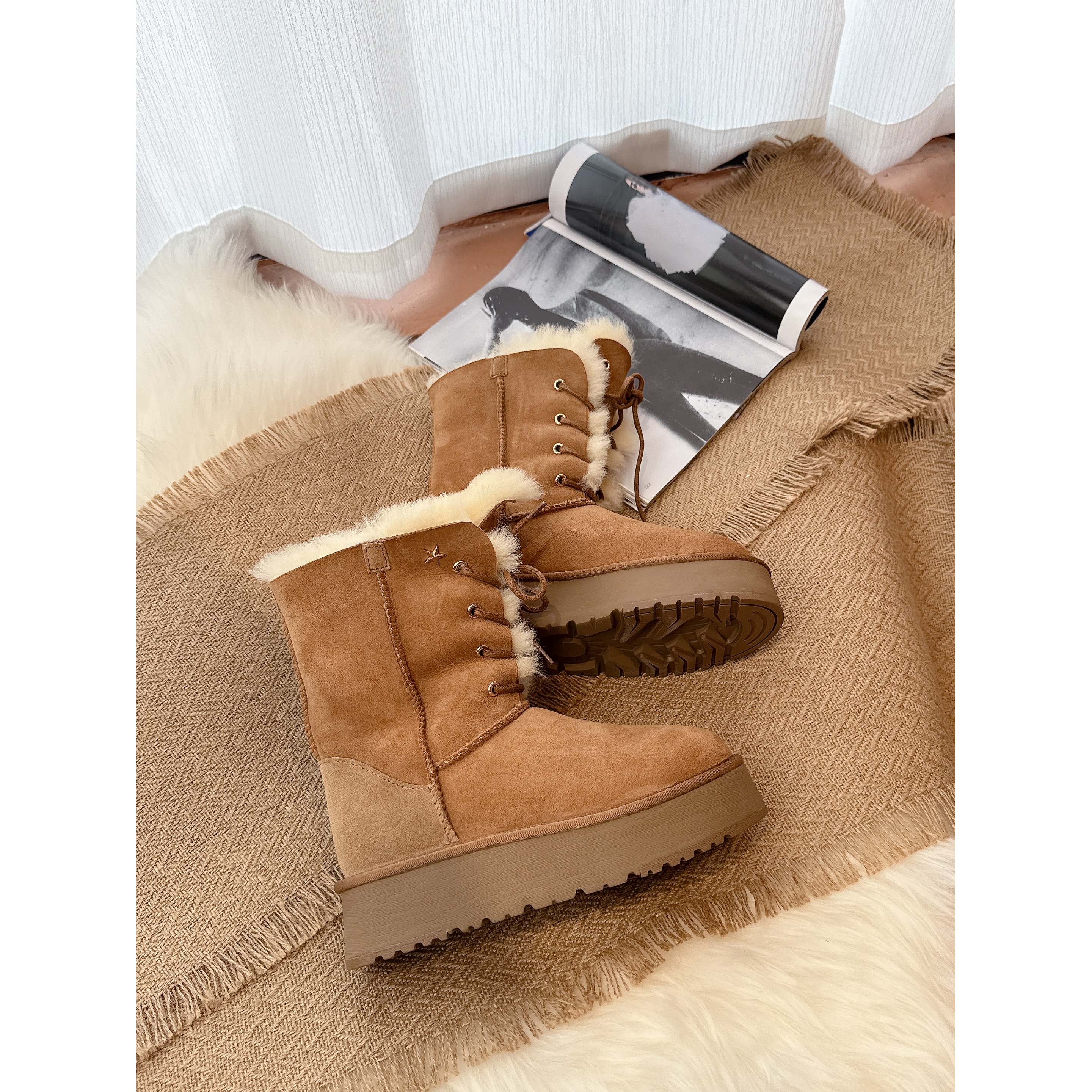 【女神靴】防滑厚底桑坡羊皮毛一体雪地靴时尚休闲系带