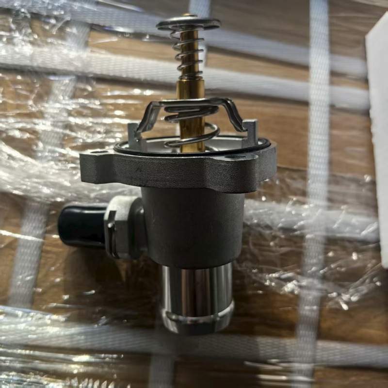 D4G15B-1306110适用于奇瑞瑞虎3x汽车电子节温器恒温器