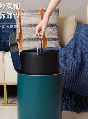 垃桶家用不锈钢带盖脚踏所房客厅卧室OHO厨轻奢圾风厕大容量