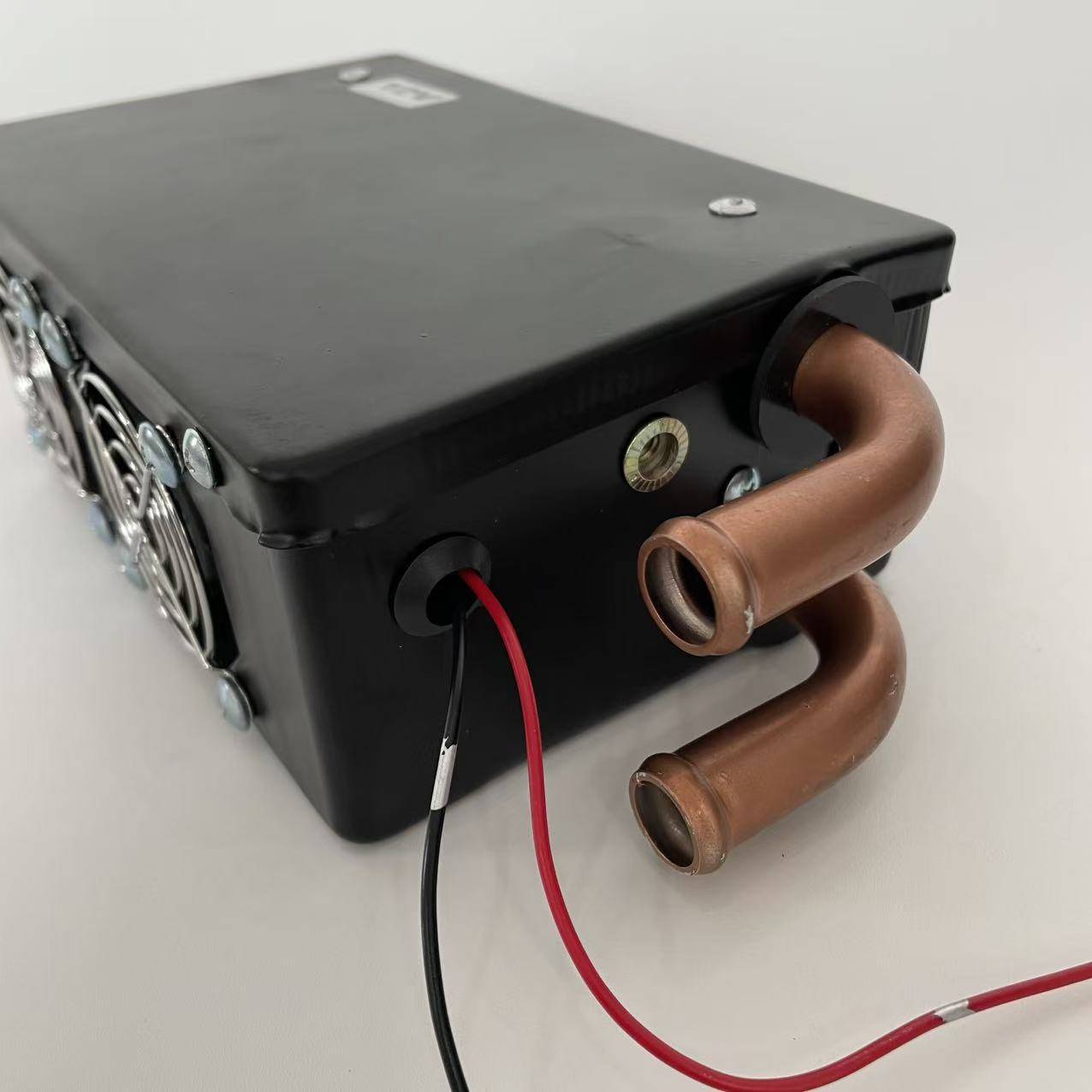 汽车水暖暖风机车内加热取暖器三孔12v24v车载加热器暖风机