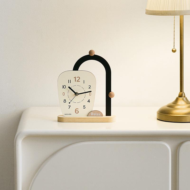 OZOOTYOS662MW家居装饰品客厅玄桌关面摆件电柜酒视柜创意座钟表