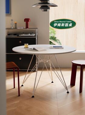 斯堪的纳维亚餐桌简单的家庭小公寓桌在Eames白色石板圆桌设计师