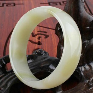 玉器工艺品  阿富汗玉方解石缠丝加宽玉手镯
