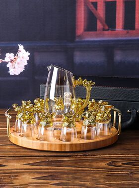 十二生肖白酒杯分酒器套装家用中式玻璃酒具12只小酒杯竹木盘套装