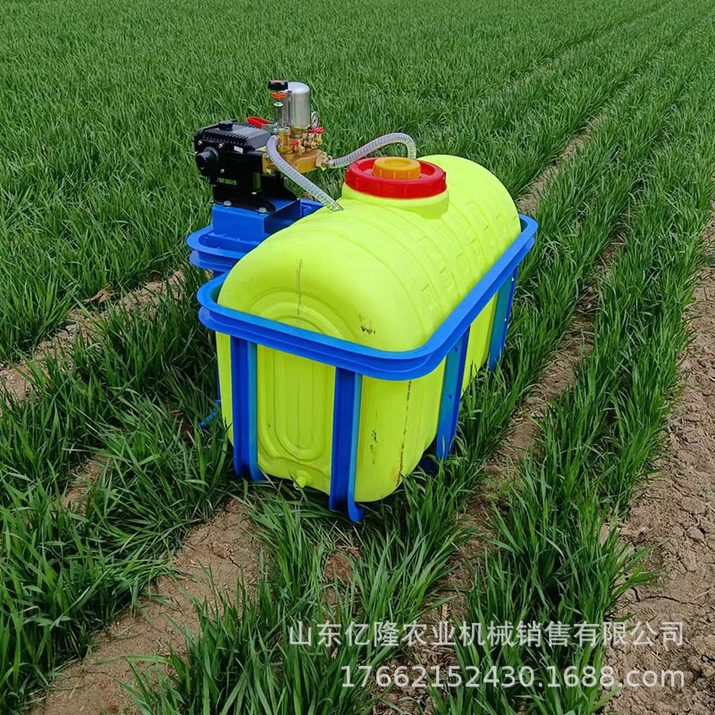 座驾式高架三轮打j药机 洋葱大葱自走式喷药机 花棚果园蔬菜打药
