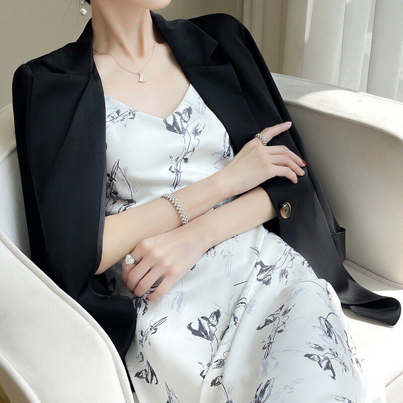 醋酸缎面法式高级感真丝绸缎吊带连衣裙女打底夏V领印花a字长裙