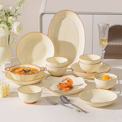 釉下彩奶油风高颜值小清新陶瓷碗碟套装家用饭盘子简约餐具套装