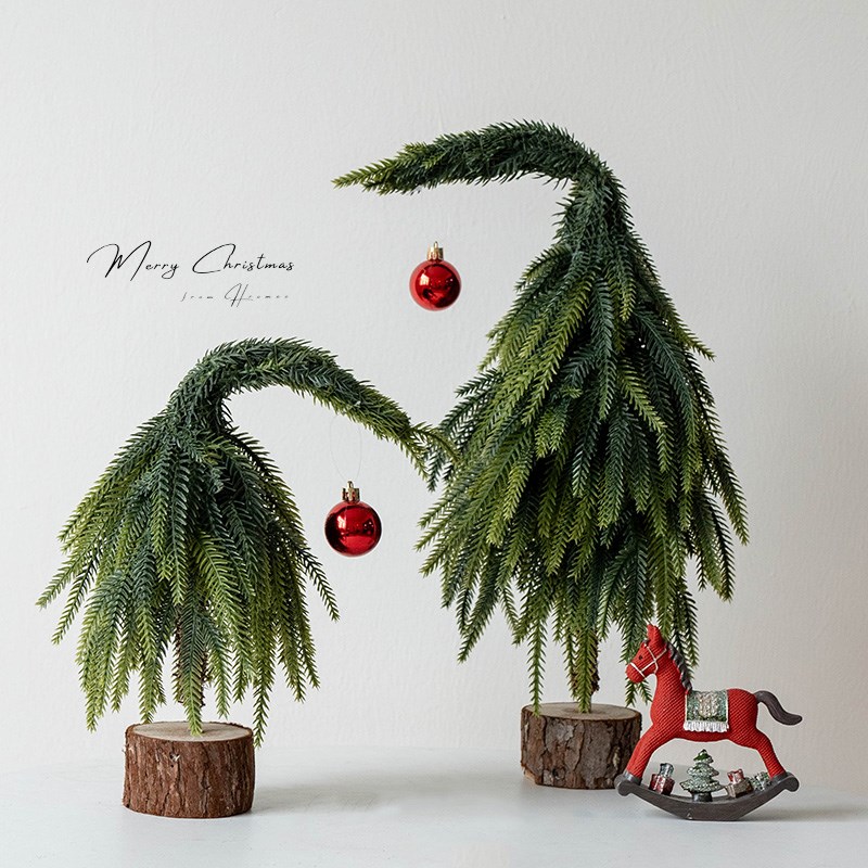 Hrombeo圣诞节装饰小型桌面圣诞树氛围布置花艺歪脖子精灵圣诞树