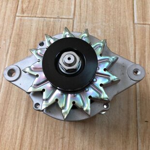 久保田M854K 不带空调用 3K021 74012拖拉机发电机 954K发电机