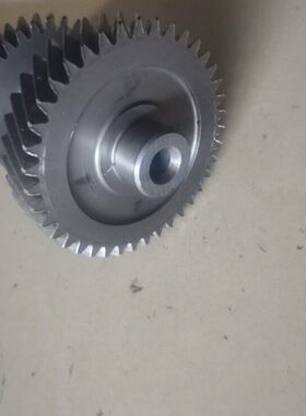 变速器中间轴副轴五档齿轮 福田祥菱M2跨越睿行M60东安DAt18R配件
