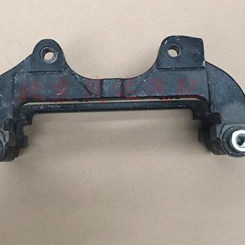 适用于克莱斯勒300C前刹车分泵支架300C前分泵支架300C制动钳支架