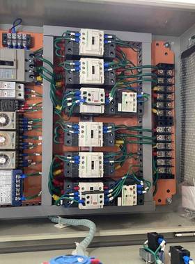 三角减压XML60502起星箱X0Y15-3K动W