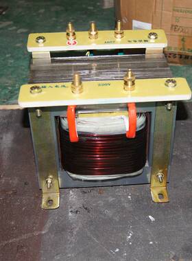 440V380V220V200V180V127V支持定单相干式变压器5KVA6KVA8K10K12K